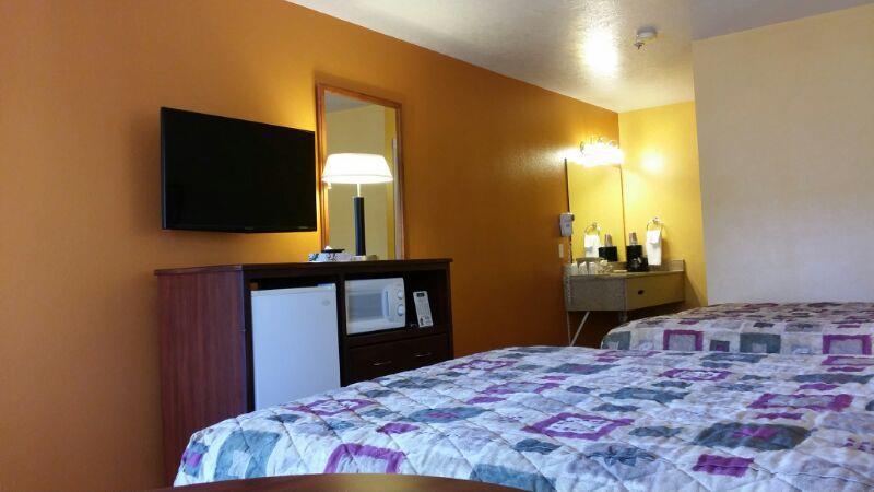 America'S Best Inn & Suites Saint George Номер фото