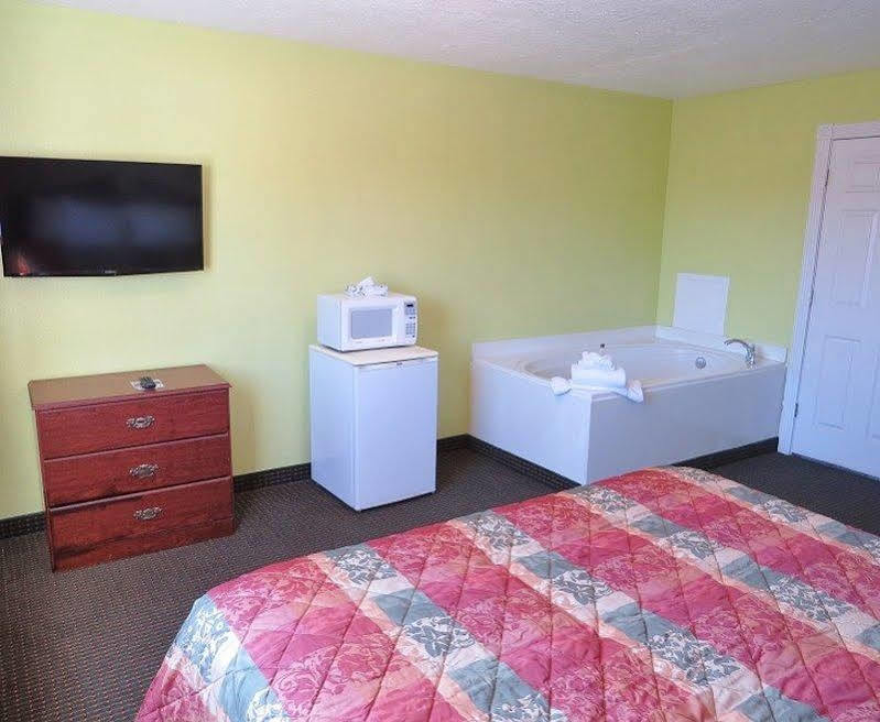 America'S Best Inn & Suites Saint George Екстер'єр фото