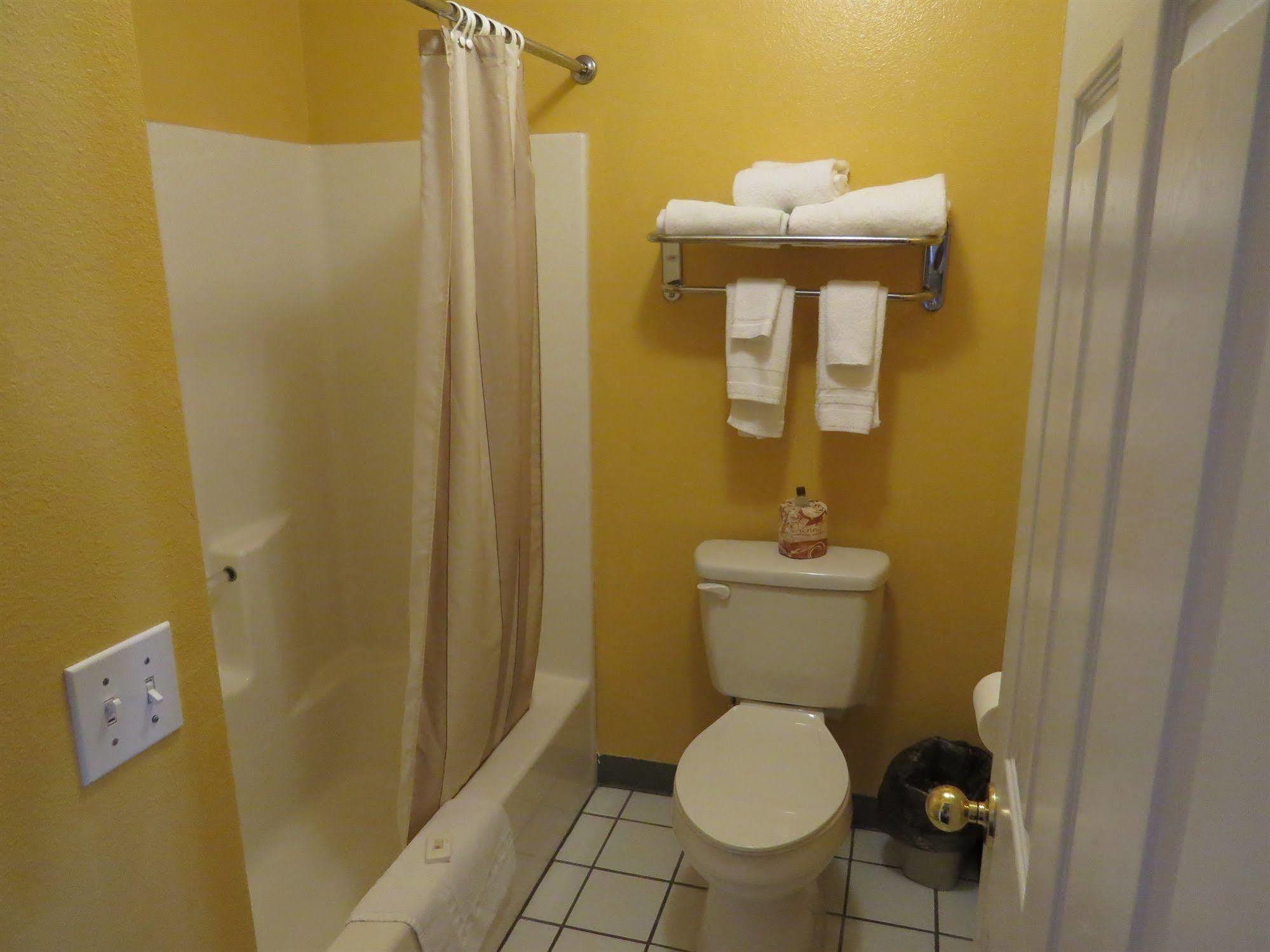 America'S Best Inn & Suites Saint George Екстер'єр фото
